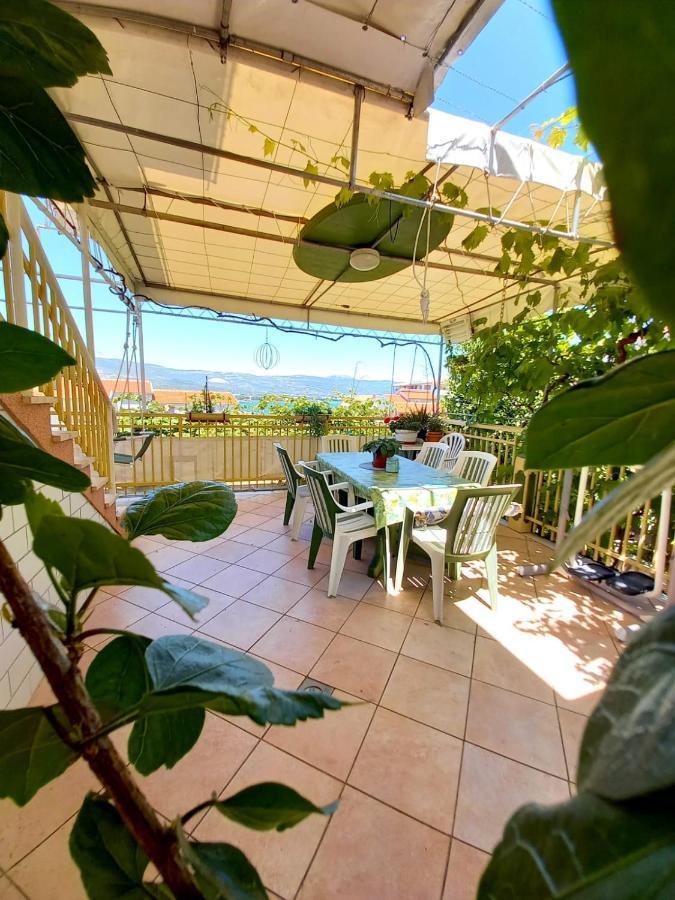 Apartman Toni Trogir Exteriör bild