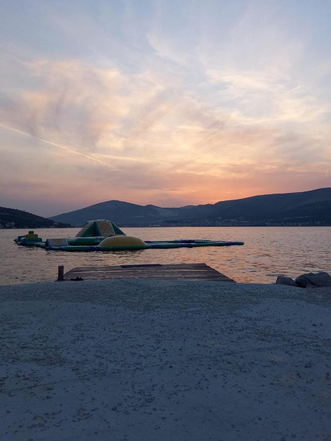 Apartman Toni Trogir Exteriör bild